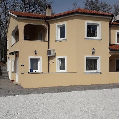 Apartment Andjel Πόρετς Εξωτερικό φωτογραφία