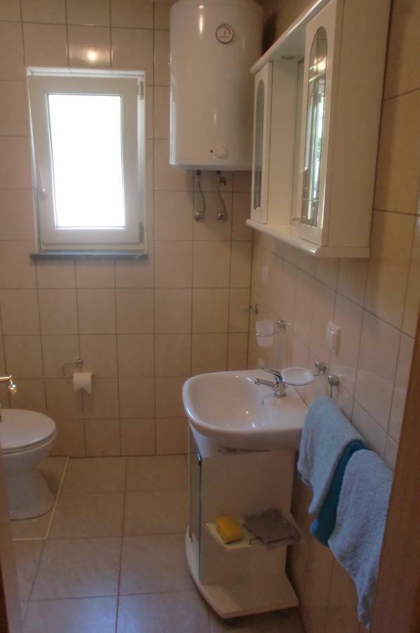 Apartment Andjel Πόρετς Εξωτερικό φωτογραφία